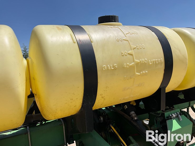john-deere-7200-image-17