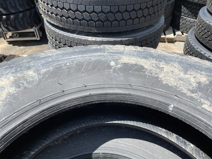 #6520-•-set-of-(4)-semi-tires-image-7