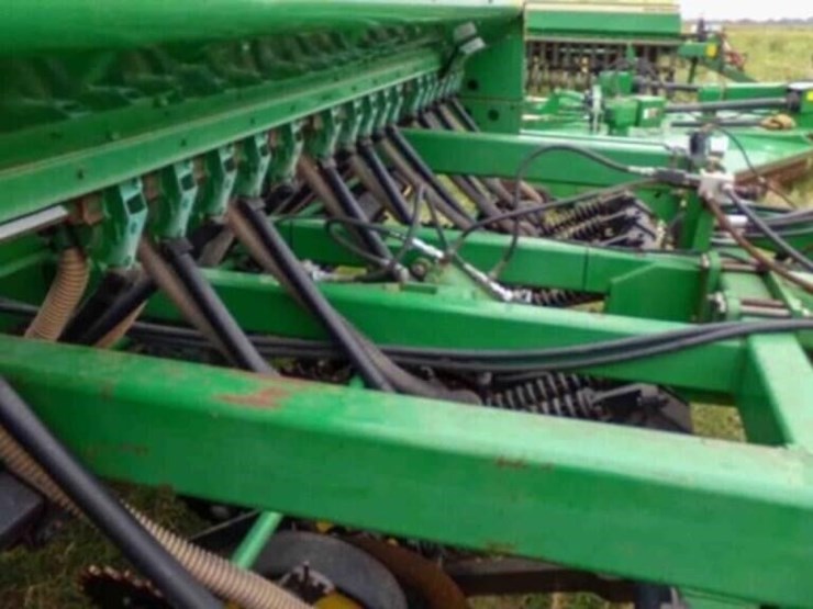 john-deere-750-image-5