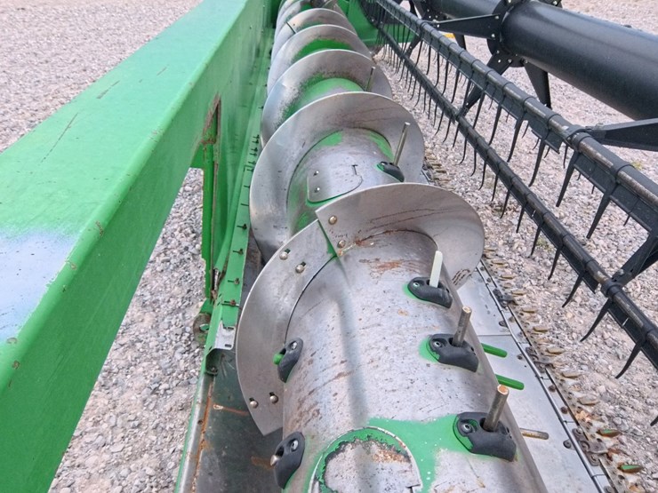 john-deere-635f-image-31