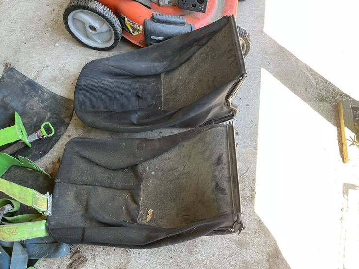 #7171-•-ariens-lm22-self-propelled-push-mower-image-11