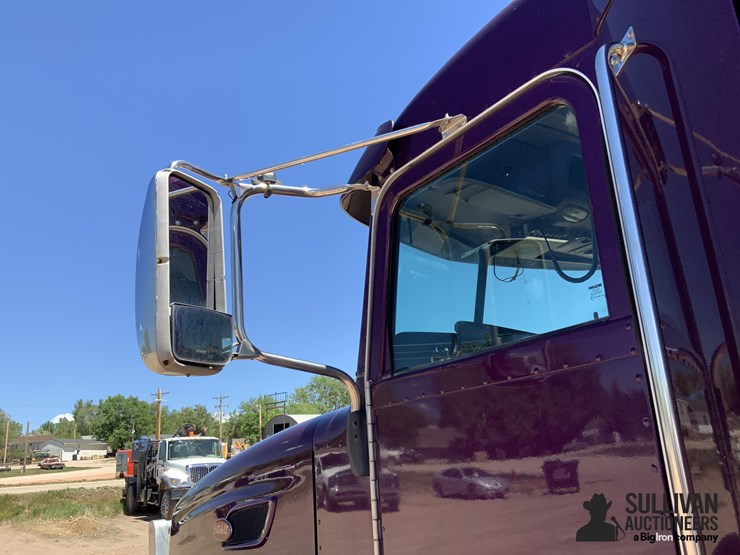 2010-peterbilt-386-image-16