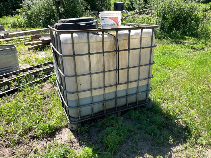 #7130-•-poly-cage-tote-image-1