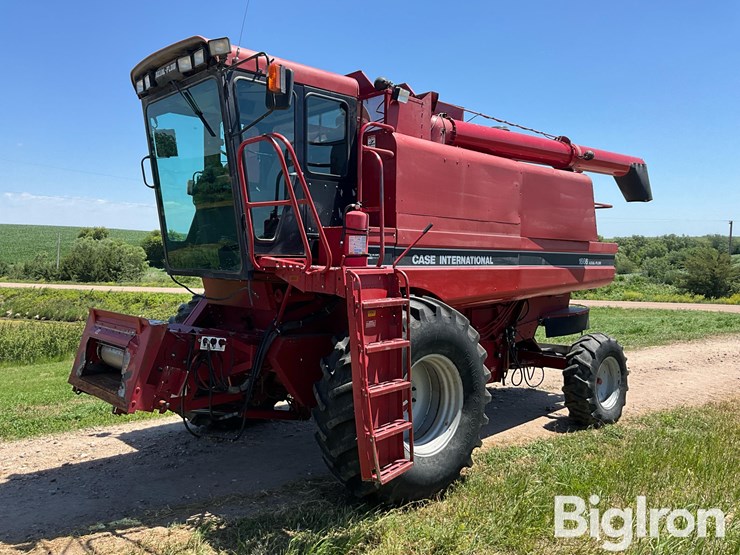 1993-case-ih-1666-image-1