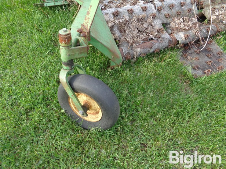 john-deere-212-image-18
