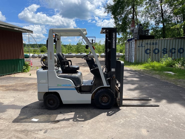 #6066-•-2016-4000lb-unicarriers-lp-forklift-image-6