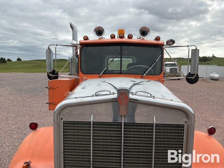 1973-kenworth-w900-image-11
