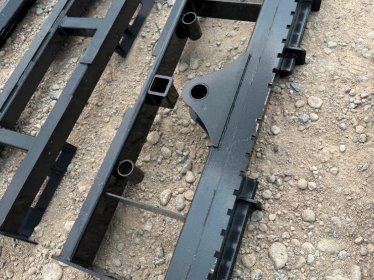 2026-wolverine-pff1-13-45w-pallet-fork-frame-image-3
