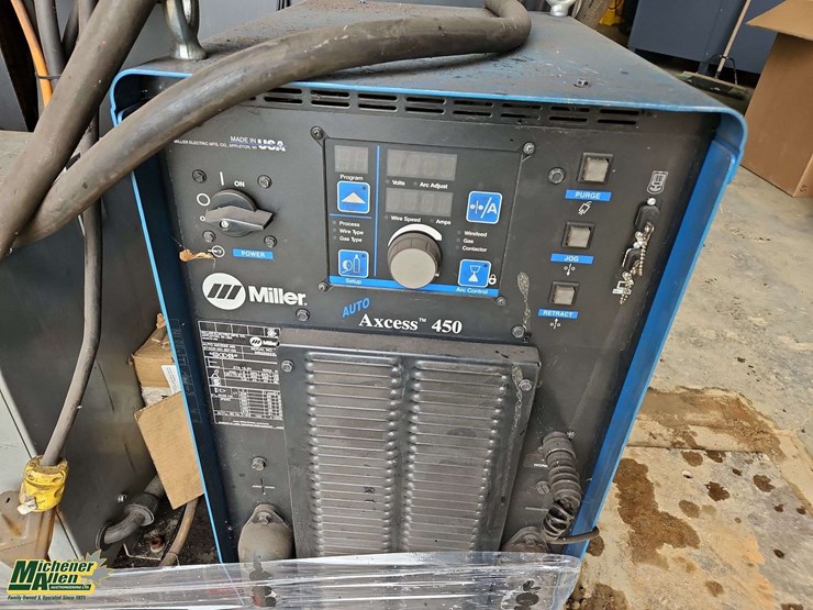enclosed-miller/panasonic-auto-axcess-450-robotic-welder-image-6
