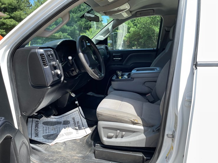 2015-chevrolet-2500-image-20