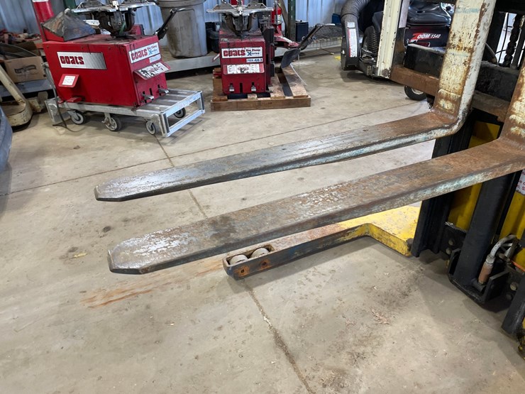 #6064-•-yale-electric-pallet-stacker-image-20