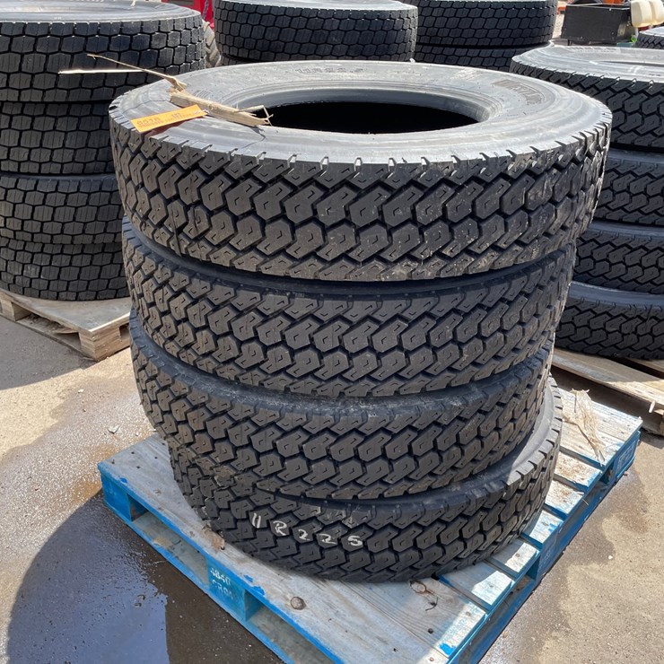 #6518 • Set of (4) Semi Tires