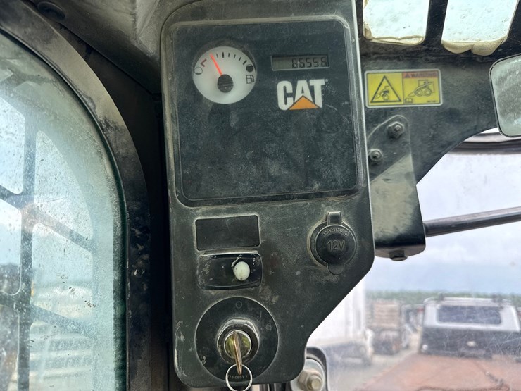 caterpillar-262c-image-47