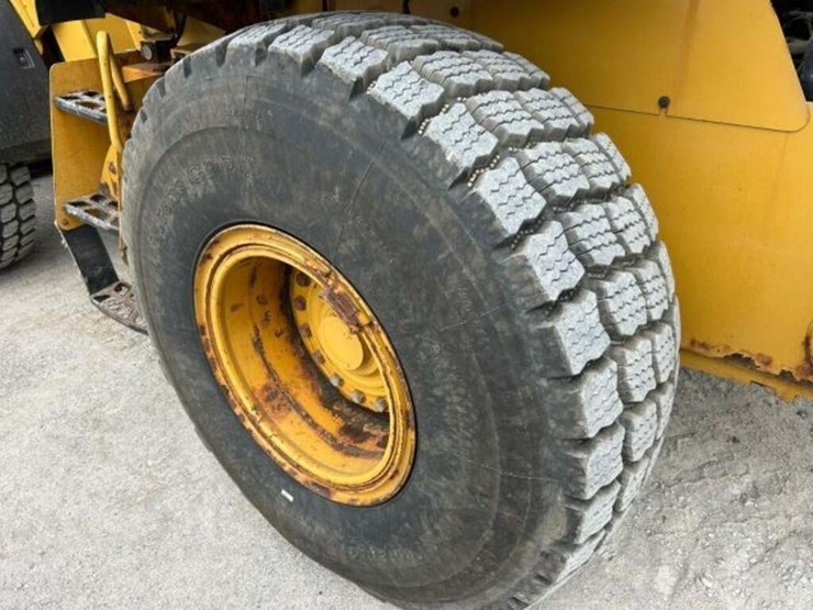 2016-caterpillar-938k-image-77