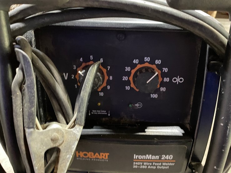 #7108-•-hobart-iron-man-240-wire-feed-welder-image-12