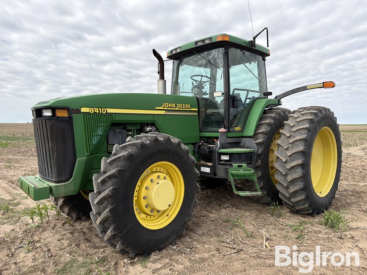 2001-john-deere-8410-image-1