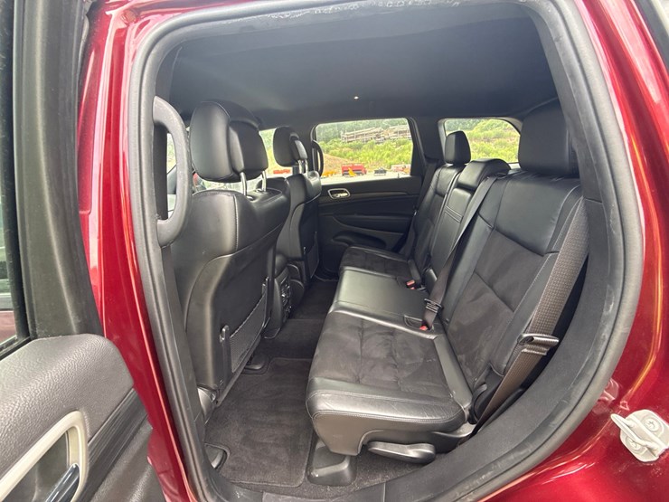 2021-jeep-grand-cherokee-image-41