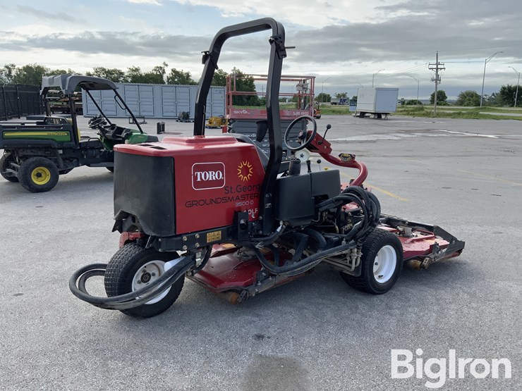 toro-groundsmaster-3500d-image-5