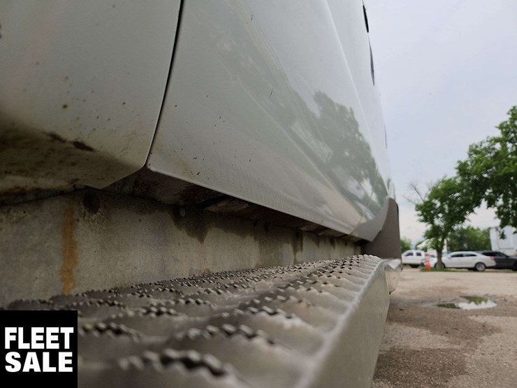 2012-ford-f350-image-9