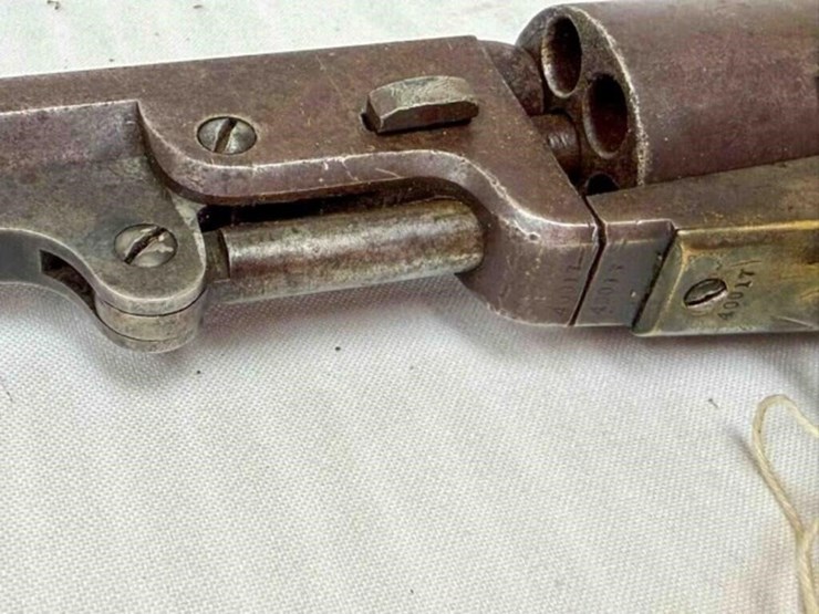 colt-revolver-image-8
