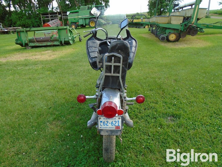1975-yamaha-650-motorcycle-image-6