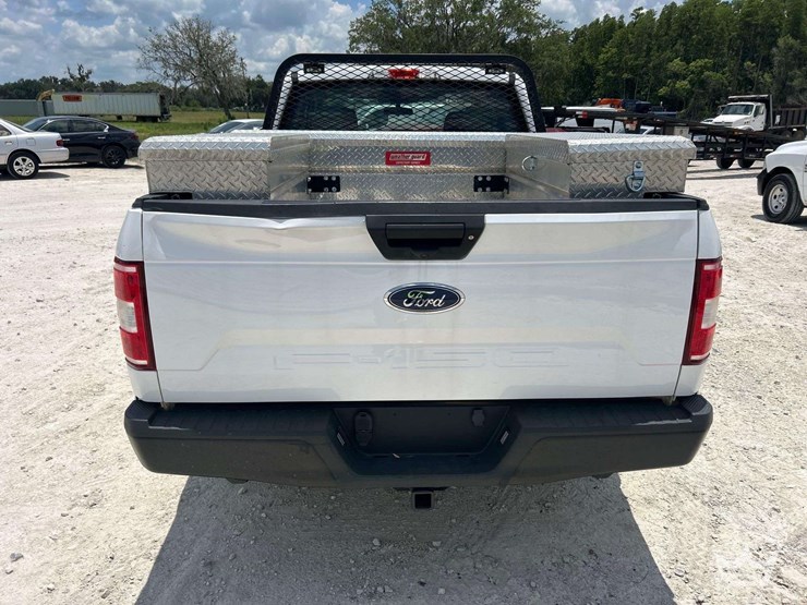 2020-ford-f150-image-25