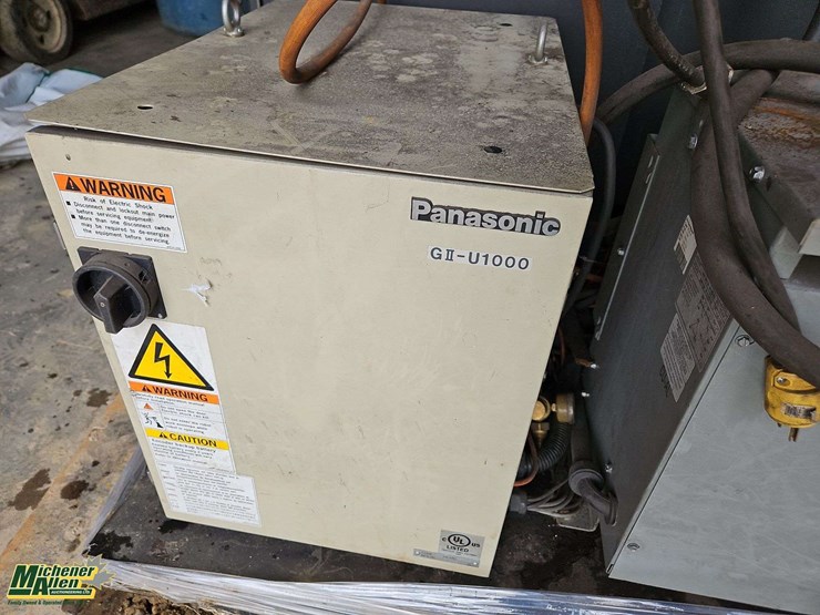 enclosed-miller/panasonic-auto-axcess-450-robotic-welder-image-7