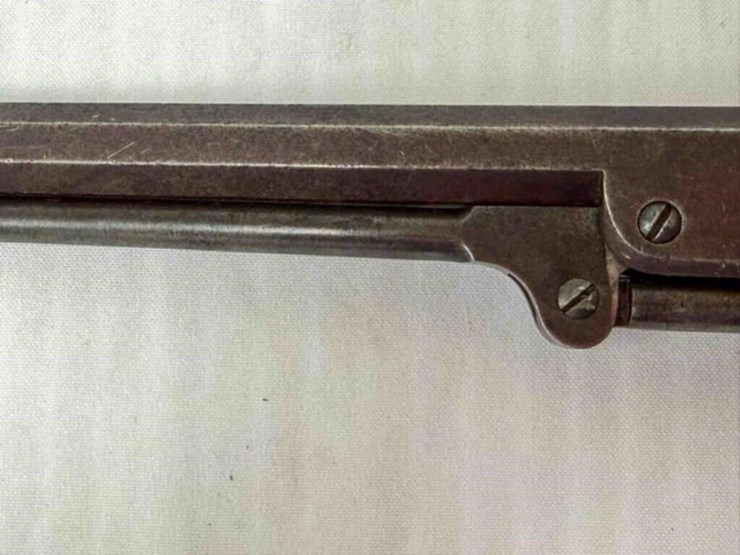 colt-revolver-image-6