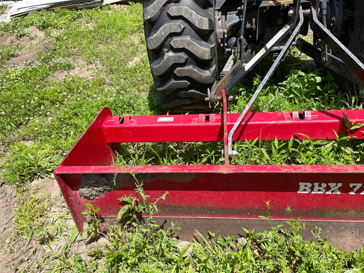 mahindra-1538-image-24