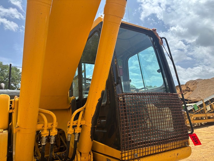 komatsu-pc200-lc-6le-image-21