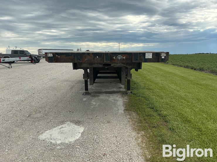 2013-great-dane-trailer-image-2