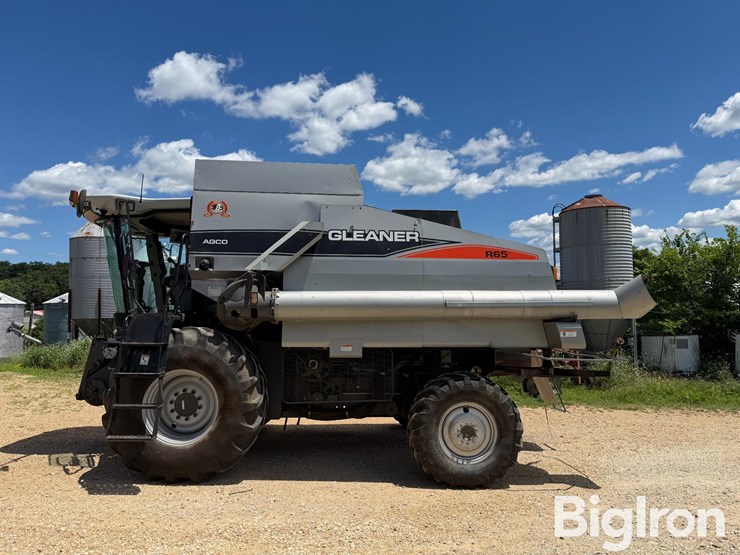 2008-gleaner-r65-image-8