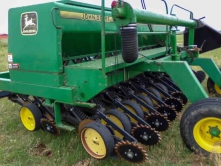 john-deere-750-image-11