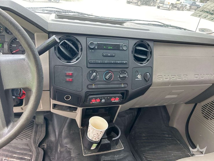 2008-ford-f250-image-14