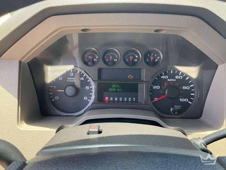 2010-ford-f350-image-11