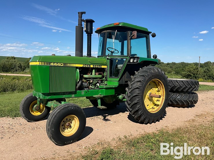 1980-john-deere-4440-image-9