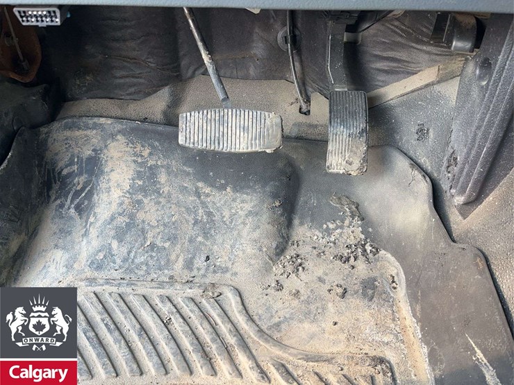 2015-ford-f350-image-17