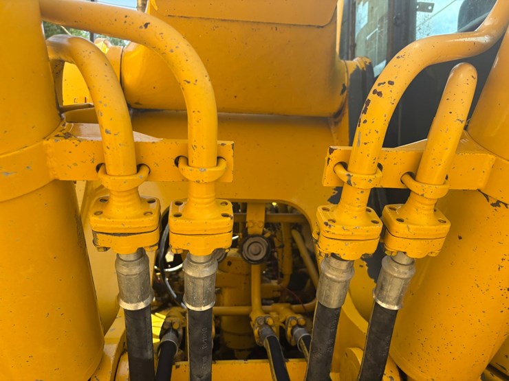 komatsu-pc200-lc-6le-image-60