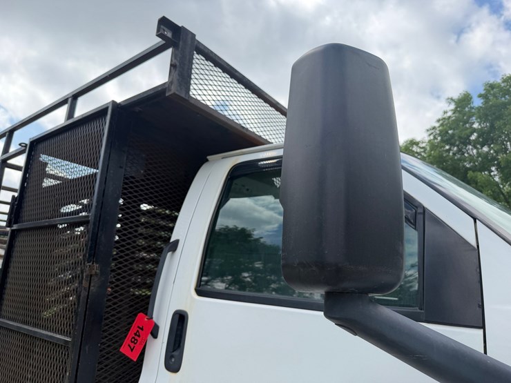 #1487-•-2004-gmc-c4500-flatbed-form-truck-image-28
