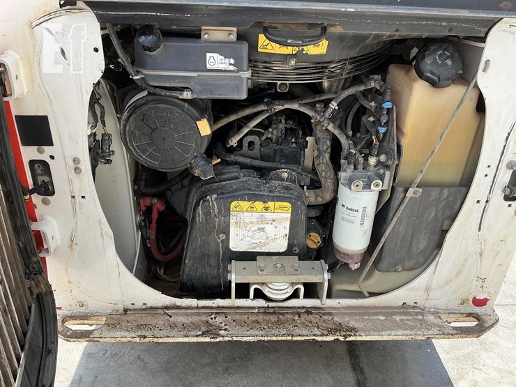 2021-bobcat-t62-image-15