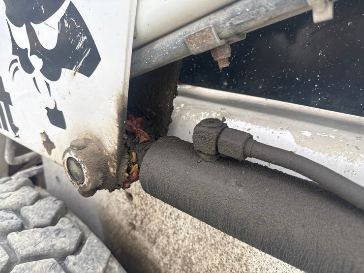 1993-bobcat-853-image-26