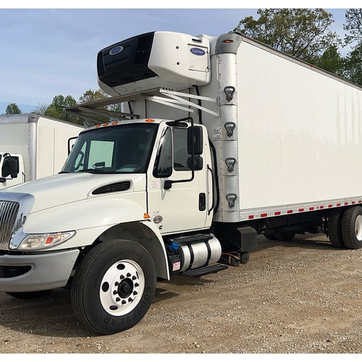 2019 INTERNATIONAL DURASTAR 4300