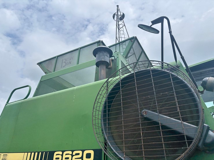 john-deere-6620-titan-ii-image-24