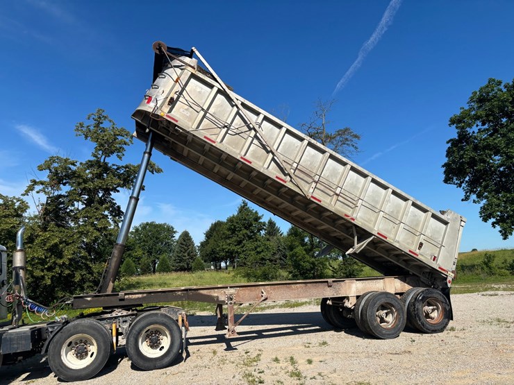 #2216-•-1978-montone-28'-end-dump-semi-trailer-image-4