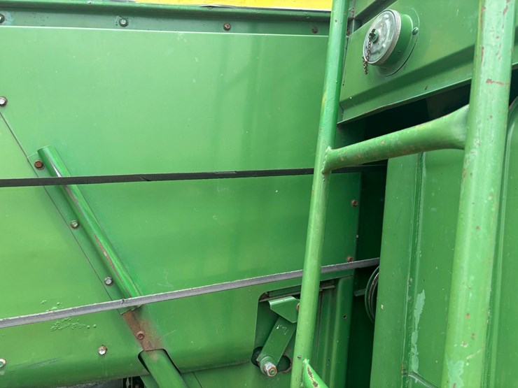 john-deere-6620-titan-ii-image-34