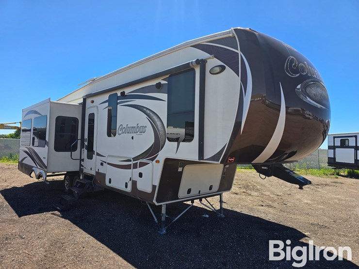 2015-forest-river-columbus-340rk-5th-wheel-camper-image-3