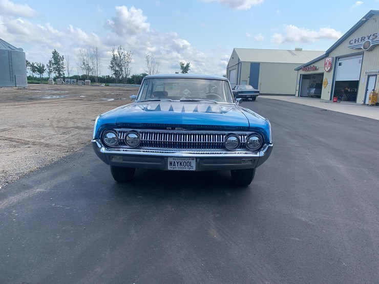 1964-mercury-monterey-image-2