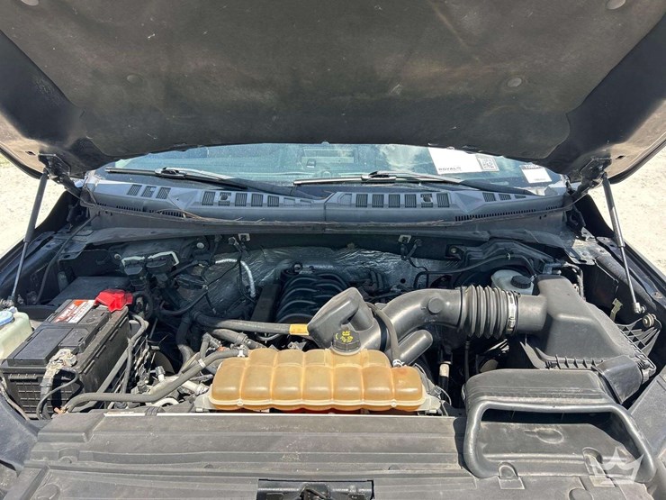 2016-ford-f150-image-7