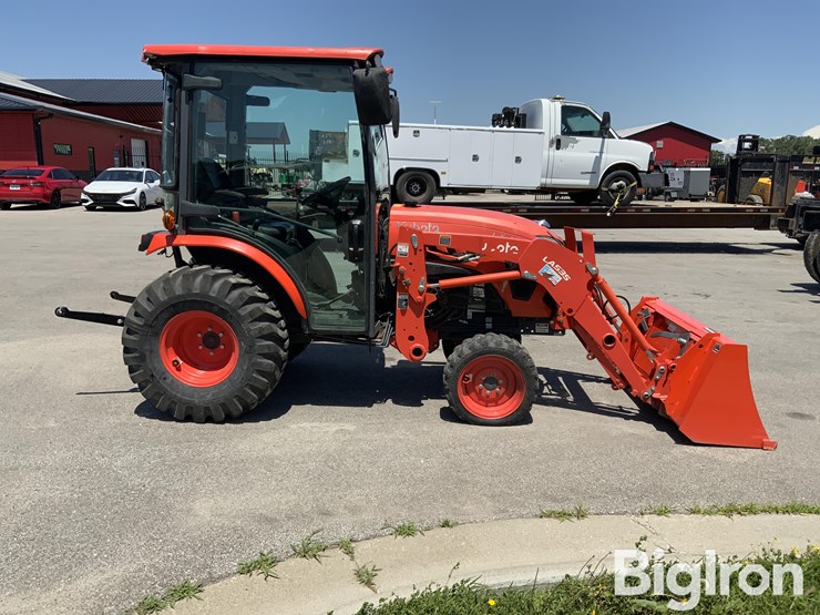 2020-kubota-lx2610hsd-image-4