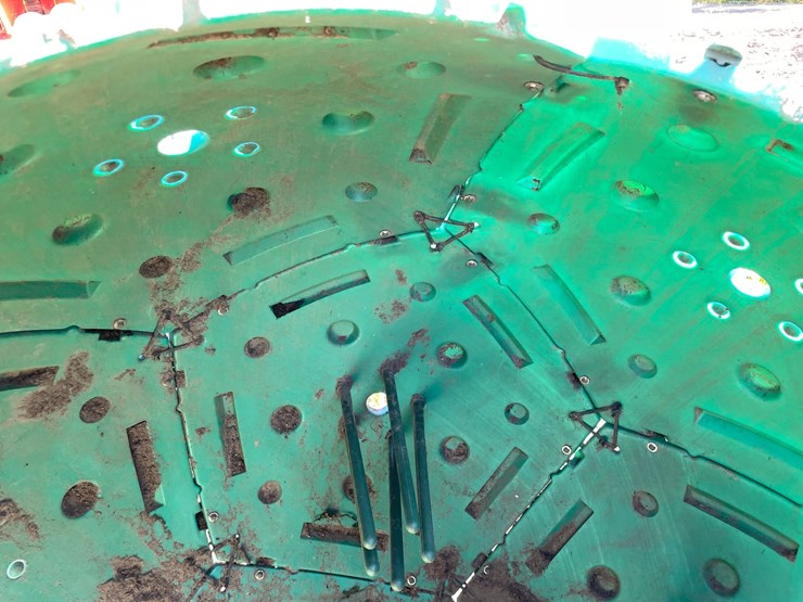 #7128-•-compost-ball-image-4